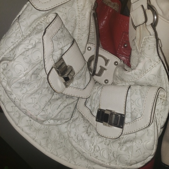 Everything - Picture 3 of 8